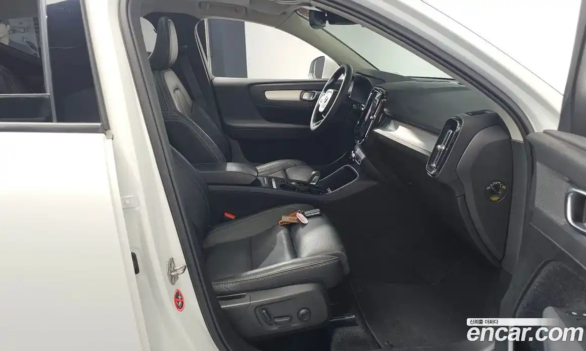 Volvo XC40 2021 2.0 Автомат в Москве № 164535, фото 7