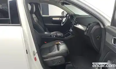 Volvo XC40 2021 2.0 Автомат в Москве № 164535, миниатюра 7