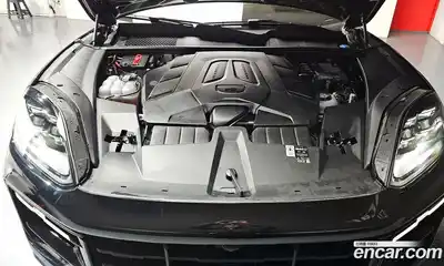 Porsche Cayenne, 2024