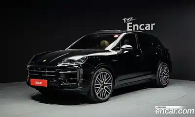 Porsche Cayenne 2024 3.0 Автомат в Москве № 164922, миниатюра 11