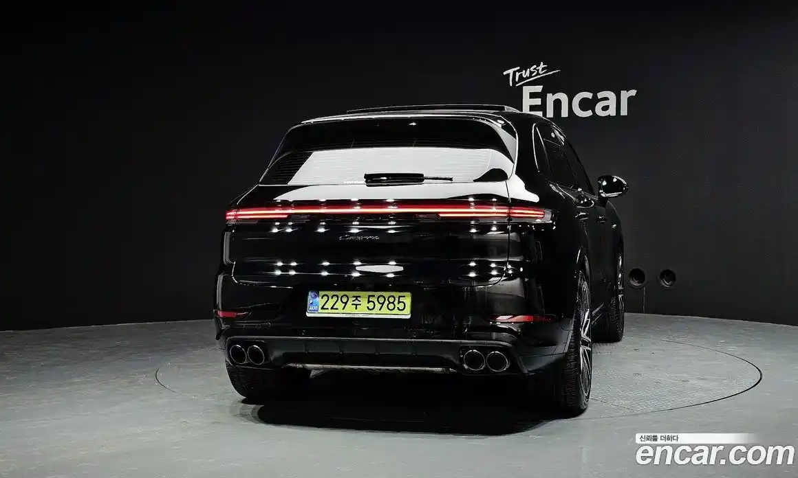 Porsche Cayenne 2024 3.0 Автомат в Москве № 164922, фото 9