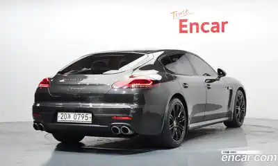 Porsche Panamera 2016 3.6 Автомат в Москве № 165648, миниатюра 3