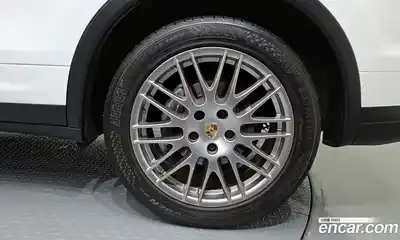 Porsche Cayenne, 2015