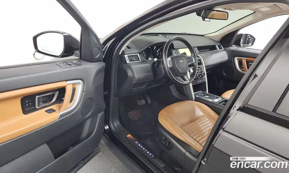 Land Rover Discovery Sport 2018 2.0 Автомат в Москве № 166450, фото 19