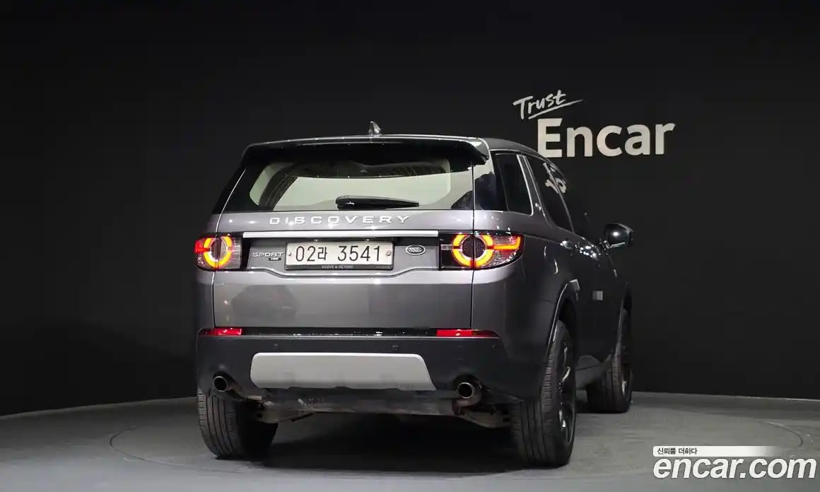 Land Rover Discovery Sport 2018 2.0 Автомат в Москве № 166661, фото 10