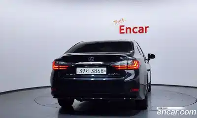 Lexus ES 2017 2.5 Автомат в Москве № 168307, миниатюра 4