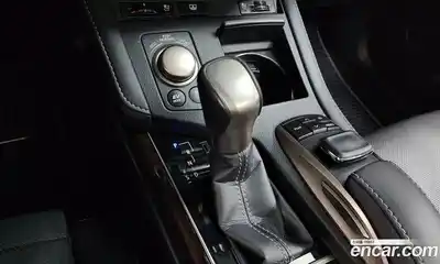 Lexus ES 2017 2.5 Автомат в Москве № 168307, миниатюра 9