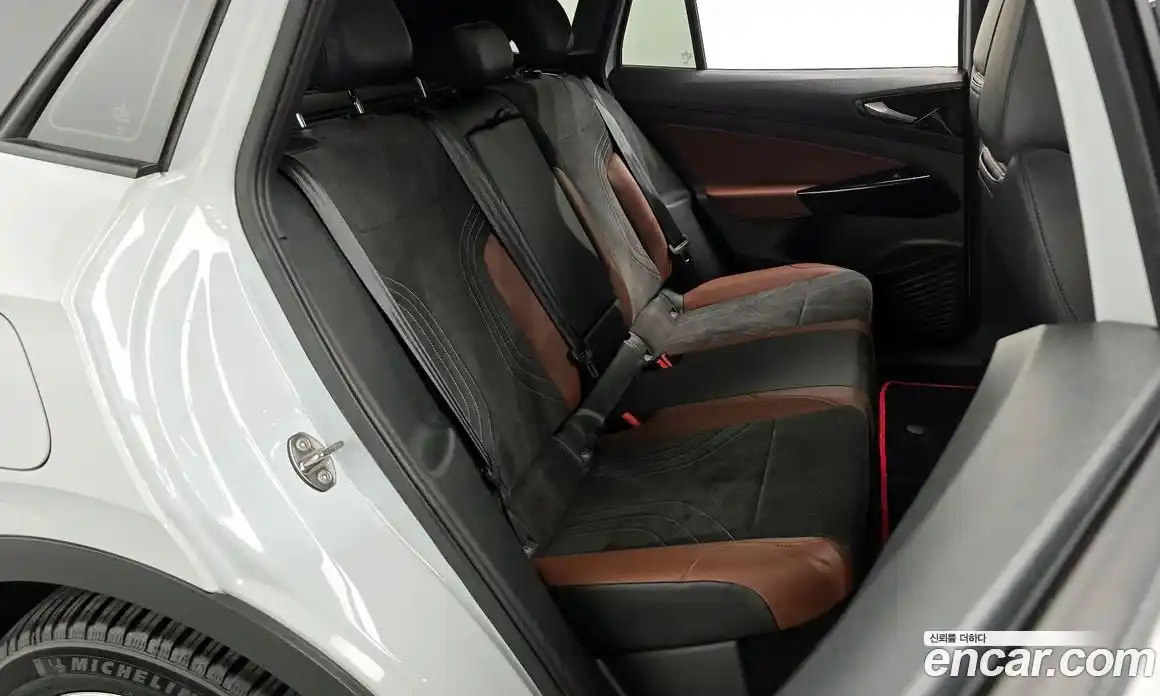 Volkswagen ID.4 2023 0.2 Автомат в Москве № 168556, фото 3