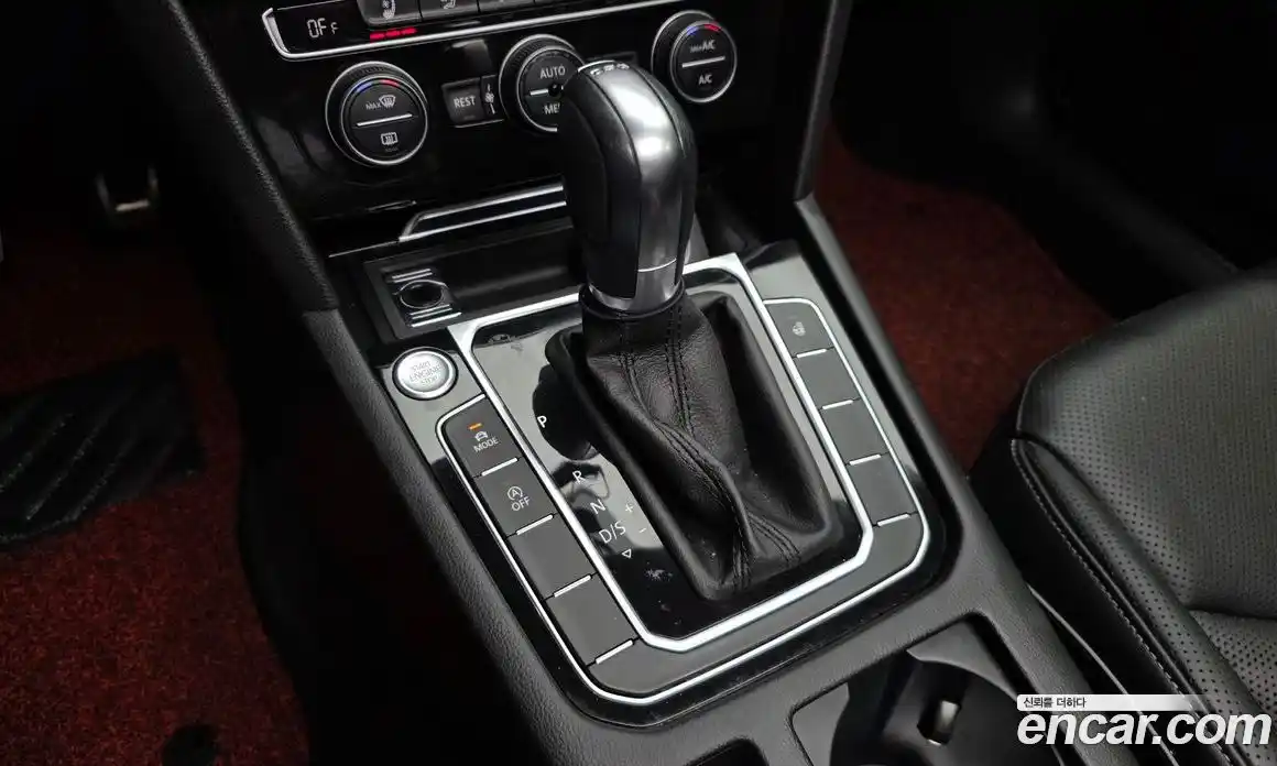 Volkswagen Arteon 2019 2.0 Автомат в Москве № 168901, фото 3