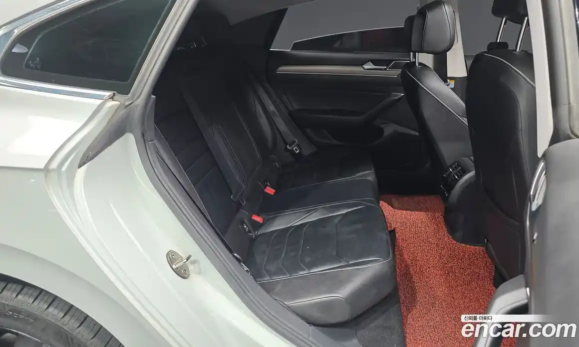 Volkswagen Arteon 2019 2.0 Автомат в Москве № 168901, фото 6