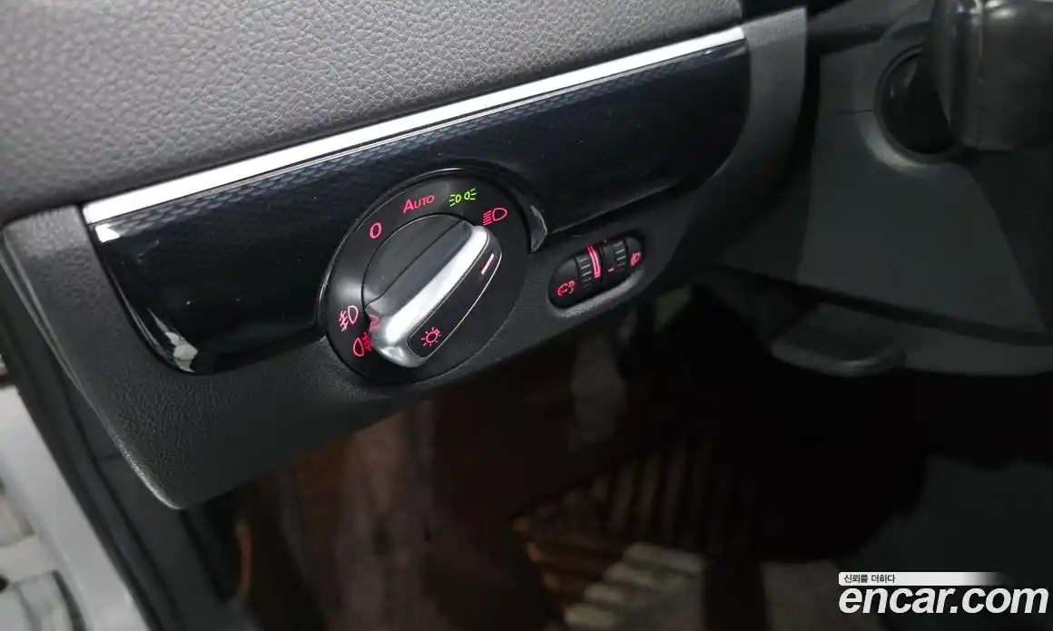 Volkswagen Jetta 2015 2.0 Автомат в Москве № 169062, фото 16