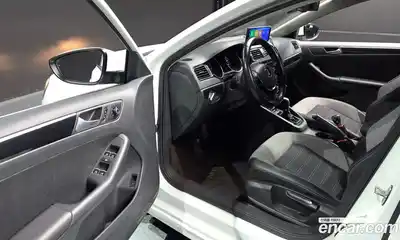 Volkswagen Jetta 2015 2.0 Автомат в Москве № 169062, миниатюра 10