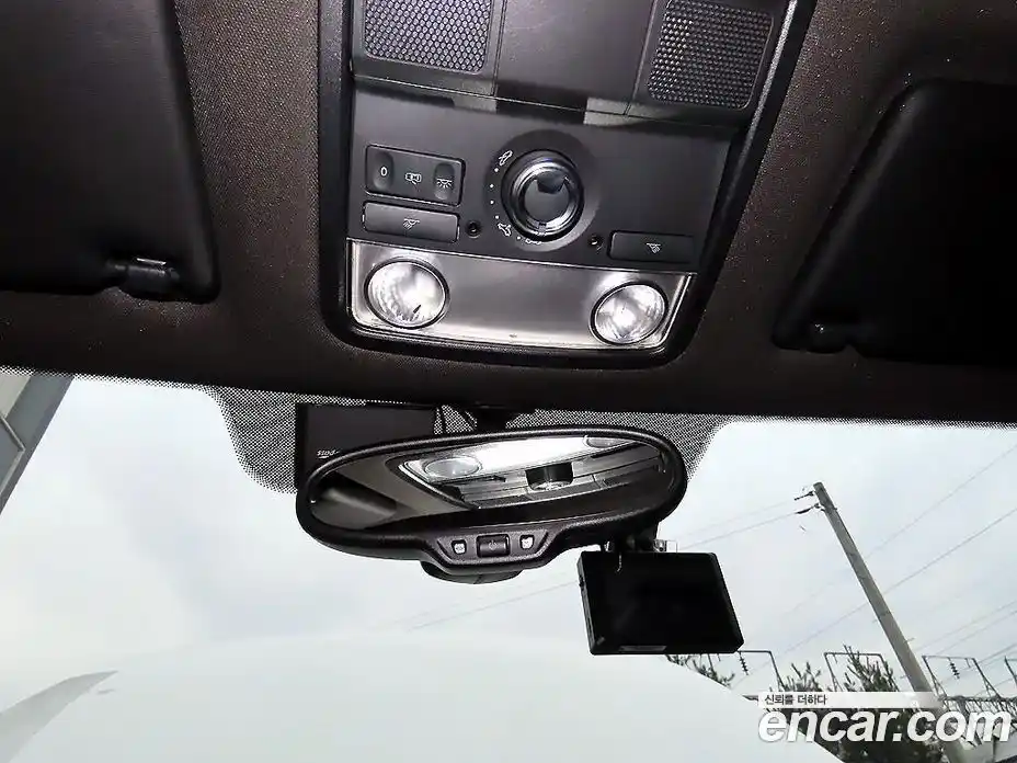 Volkswagen Beatle 2013 2.0 Автомат в Москве № 169270, фото 16