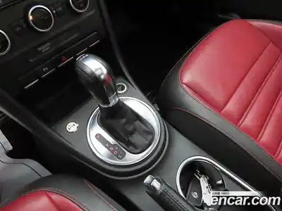 Volkswagen Beatle 2013 2.0 Автомат в Москве № 169270, миниатюра 10