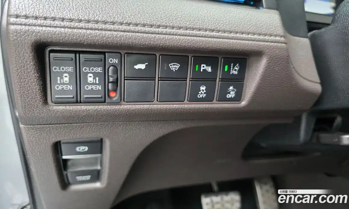 Honda Odyssey 2018 3.5 Автомат в Москве № 170594, фото 15