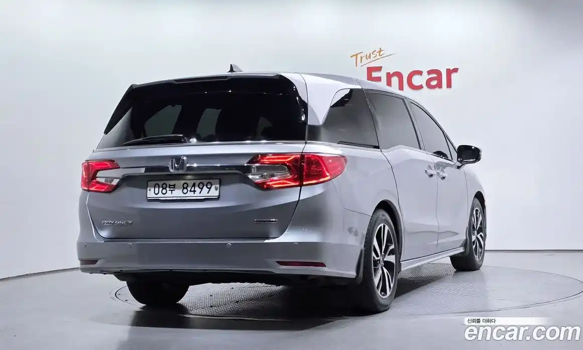 Honda Odyssey 2018 3.5 Автомат в Москве № 170594, фото 16