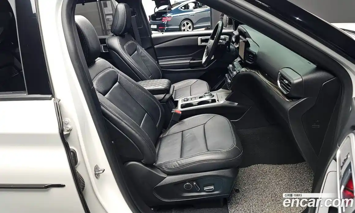 Ford Explorer 2020 2.3 Автомат в Москве № 170821, фото 13