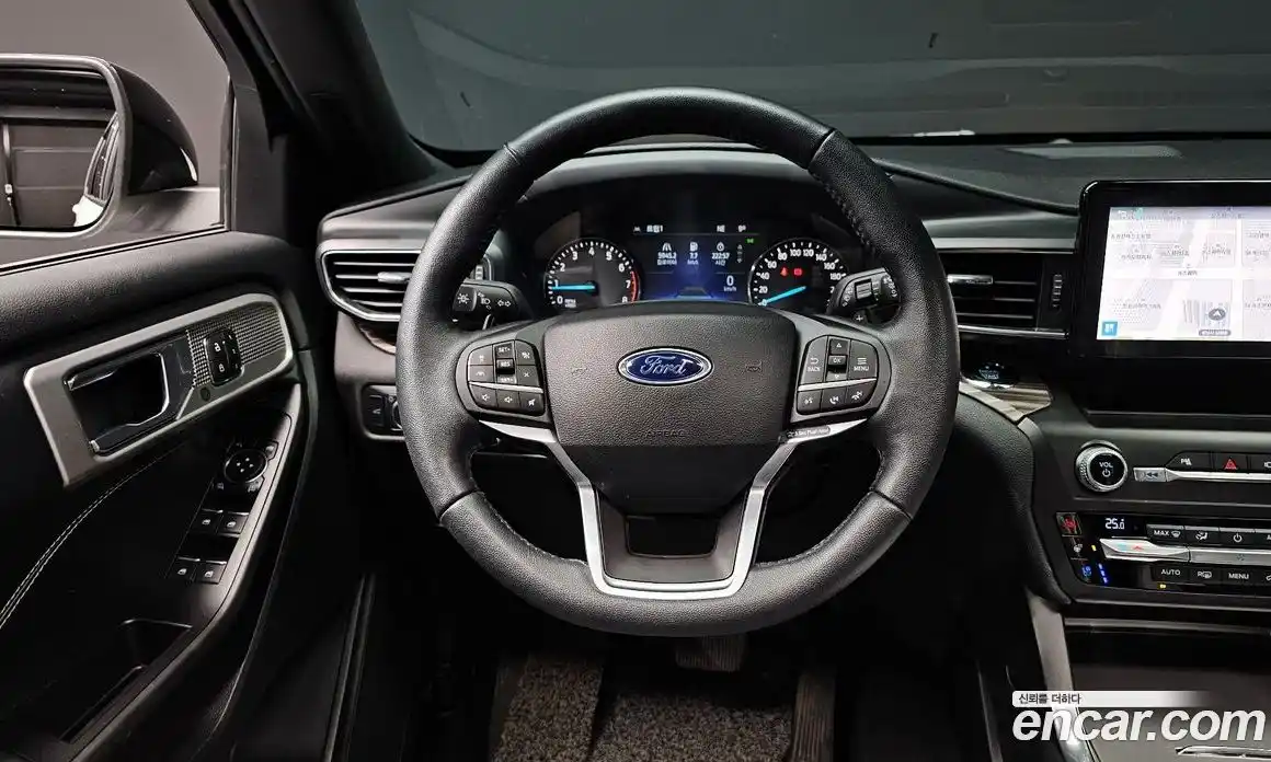 Ford Explorer 2020 2.3 Автомат в Москве № 170821, фото 18