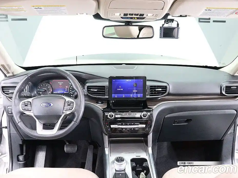 Ford Explorer 2023 2.3 Автомат в Москве № 170872, фото 13