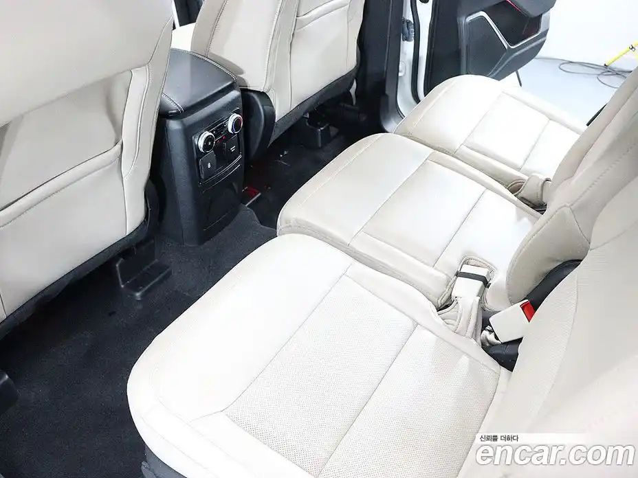 Ford Explorer 2023 2.3 Автомат в Москве № 170872, фото 15