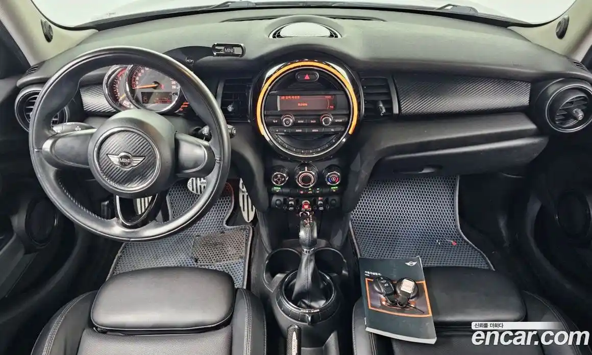 Mini Cooper 2015 1.5 Автомат в Москве № 172195, фото 17