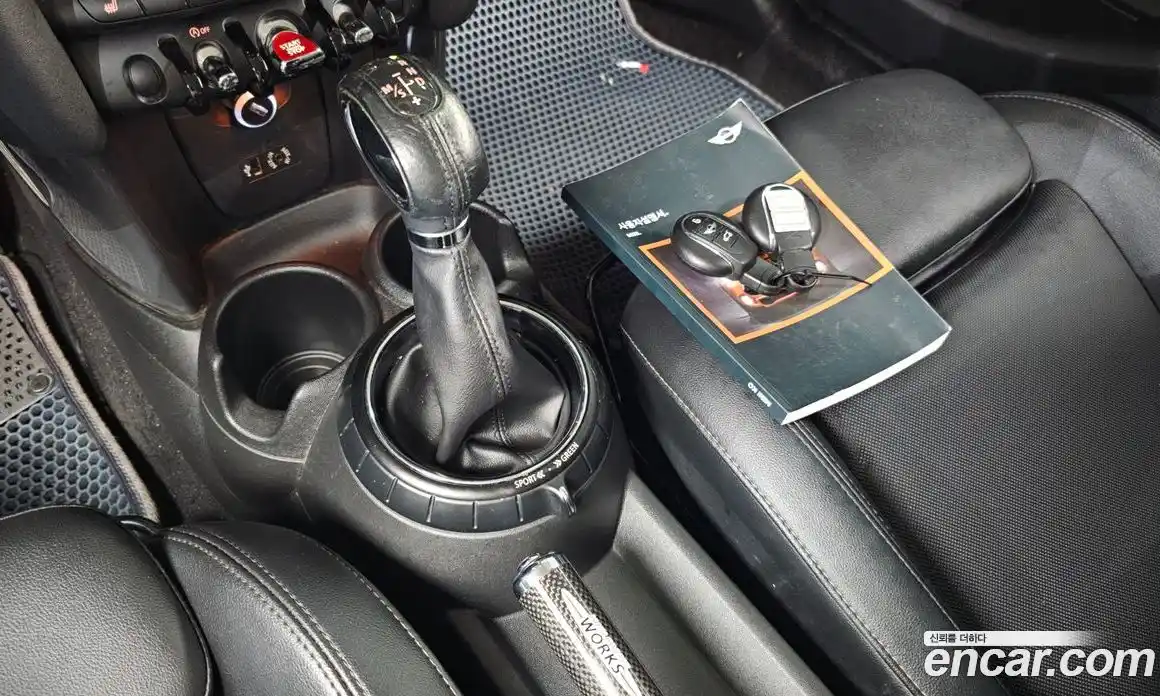 Mini Cooper 2015 1.5 Автомат в Москве № 172195, фото 9