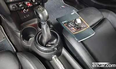 Mini Cooper 2015 1.5 Автомат в Москве № 172195, миниатюра 9