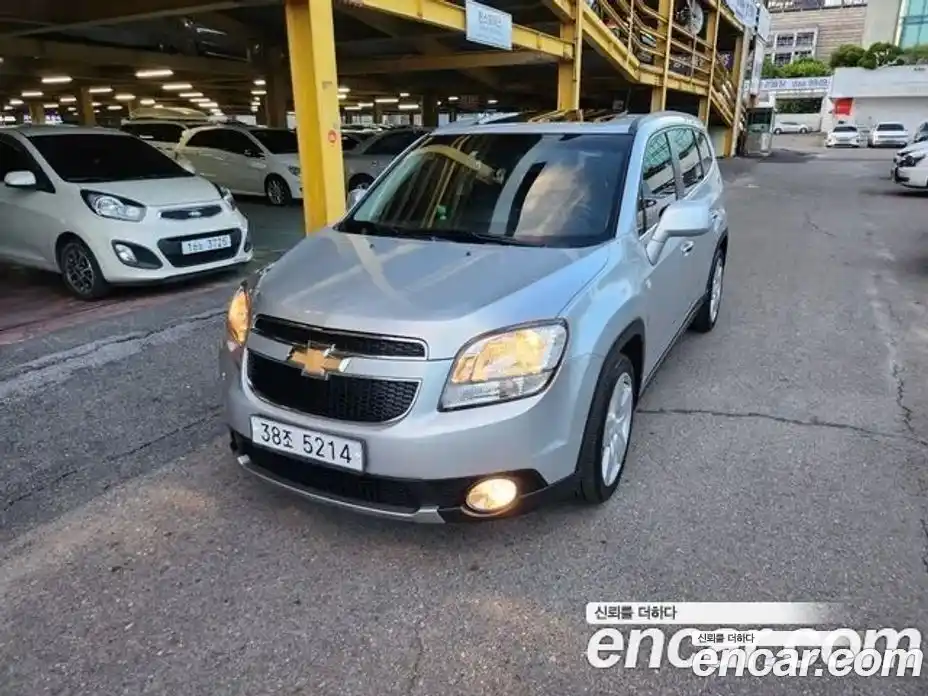 Chevrolet Orlando 2012 1.6 Автомат в Москве № 176031, фото 1