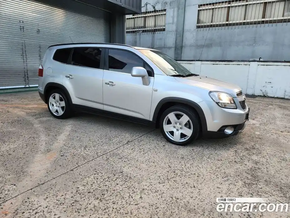 Chevrolet Orlando 2012 1.6 Автомат в Москве № 176031, фото 11
