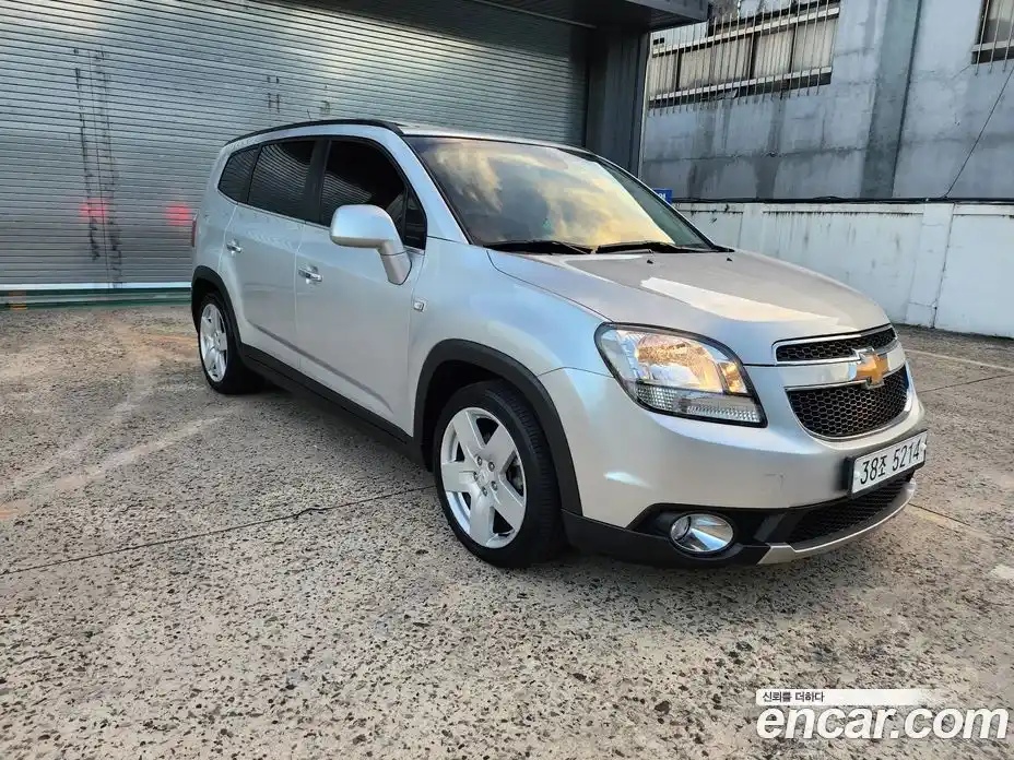 Chevrolet Orlando 2012 1.6 Автомат в Москве № 176031, фото 14