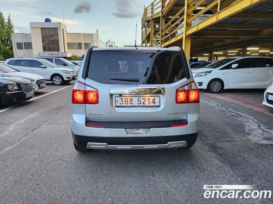 Chevrolet Orlando 2012 1.6 Автомат в Москве № 176031, фото 4