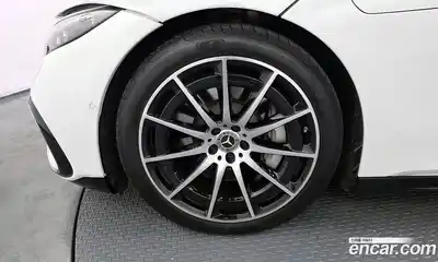 Mercedes-Benz EQS 2023 0.3 Автомат в Москве № 178999, миниатюра 10