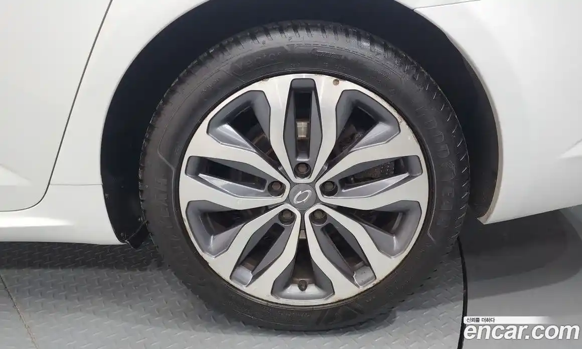 Renault SM6 2016 2.0 Автомат в Москве № 181987, фото 15