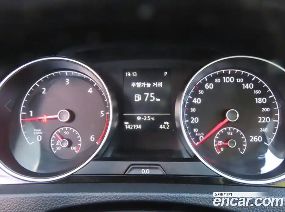 Volkswagen Golf 2015 2.0 Автомат в Москве № 182442, фото 8