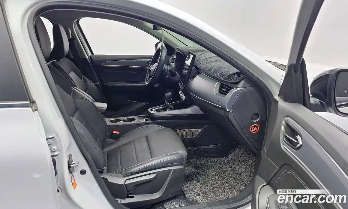 Renault XM3 2020 1.3 Автомат в Москве № 183634, фото 19