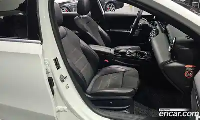 Mercedes-Benz A-Class 2022 2.0 Автомат в Москве № 183741, миниатюра 11