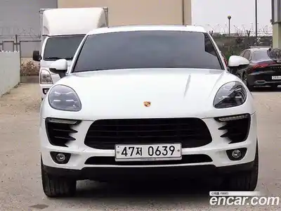 Porsche Macan, 2016