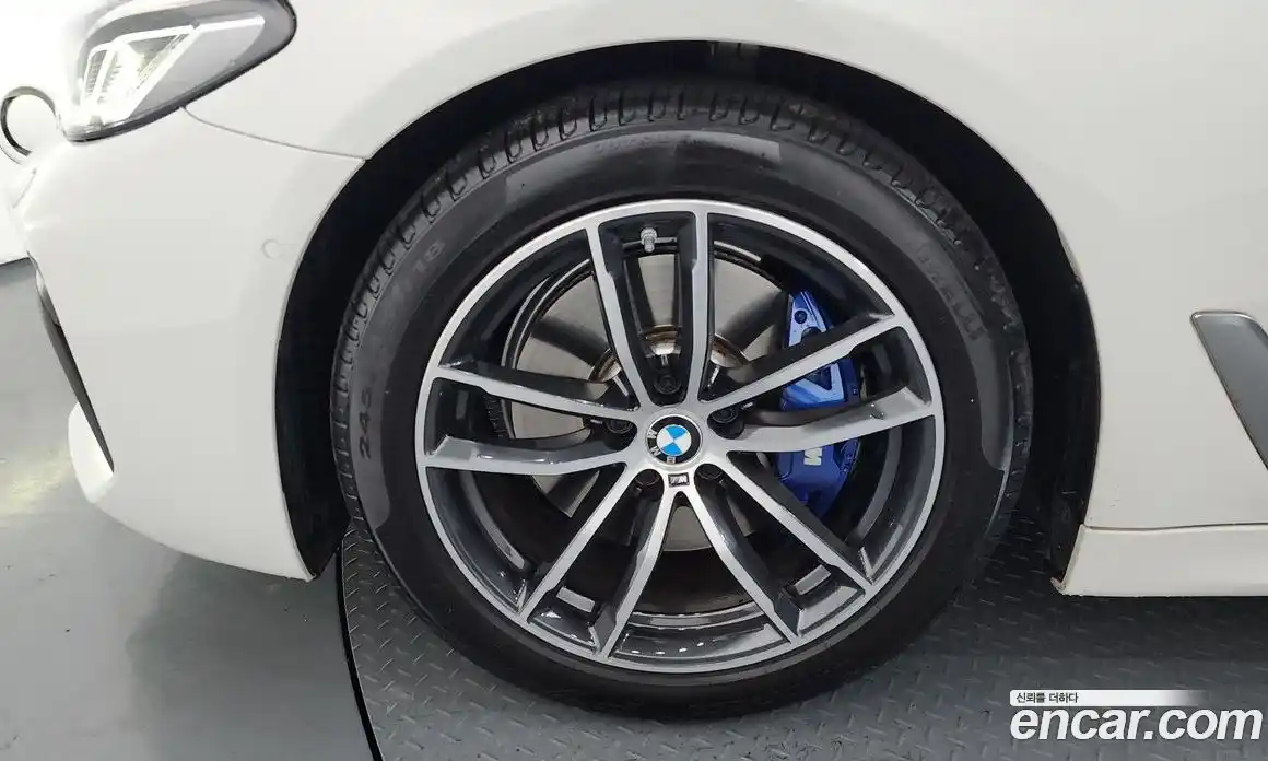 BMW 5-Series 2023 2.0 Автомат в Москве № 187406, фото 11