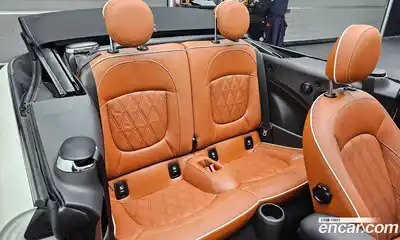 Mini Cooper Convertible 2024 2.0 Автомат в Москве № 188313, миниатюра 7