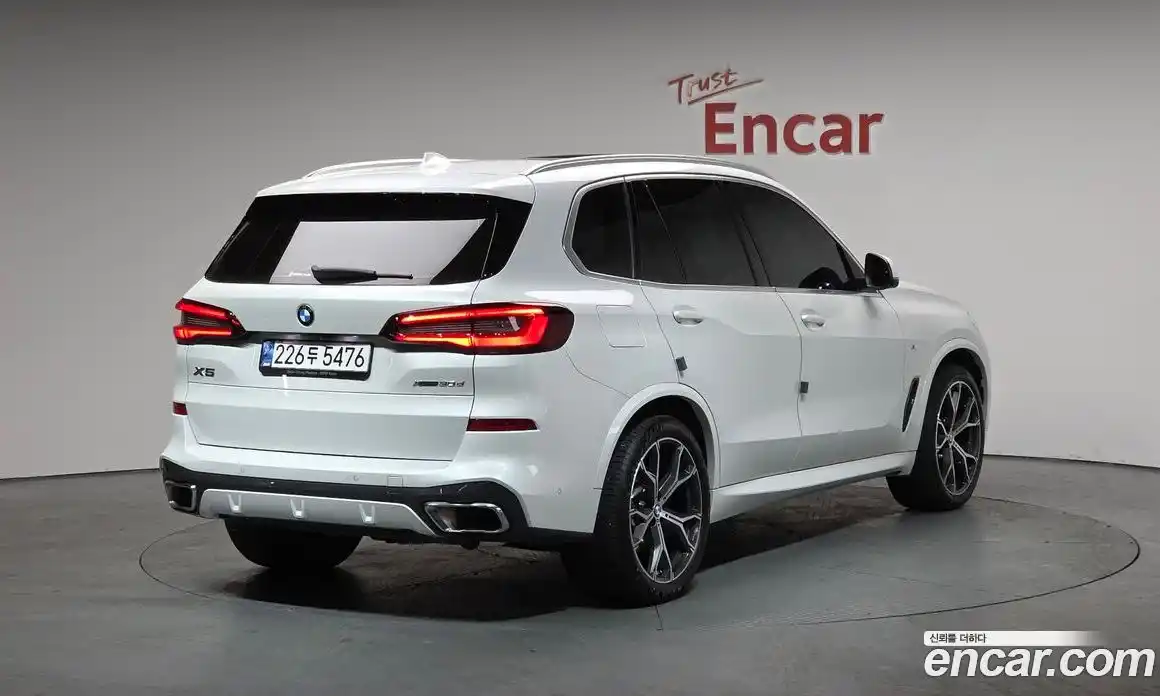 BMW X5 2023 3.0 Автомат в Москве № 188873, фото 14