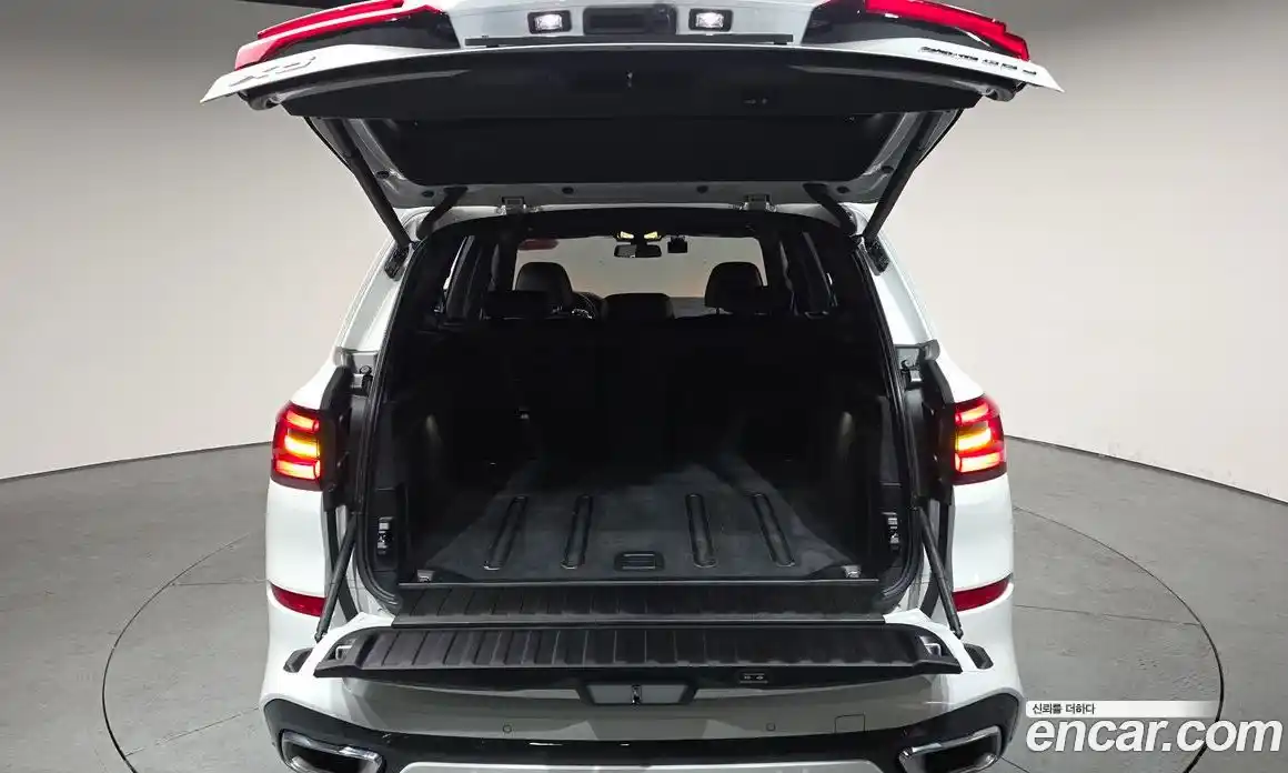 BMW X5 2023 3.0 Автомат в Москве № 188873, фото 7