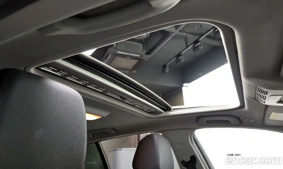 BMW 1-Series 2016 2.0 Автомат в Москве № 193215, фото 3