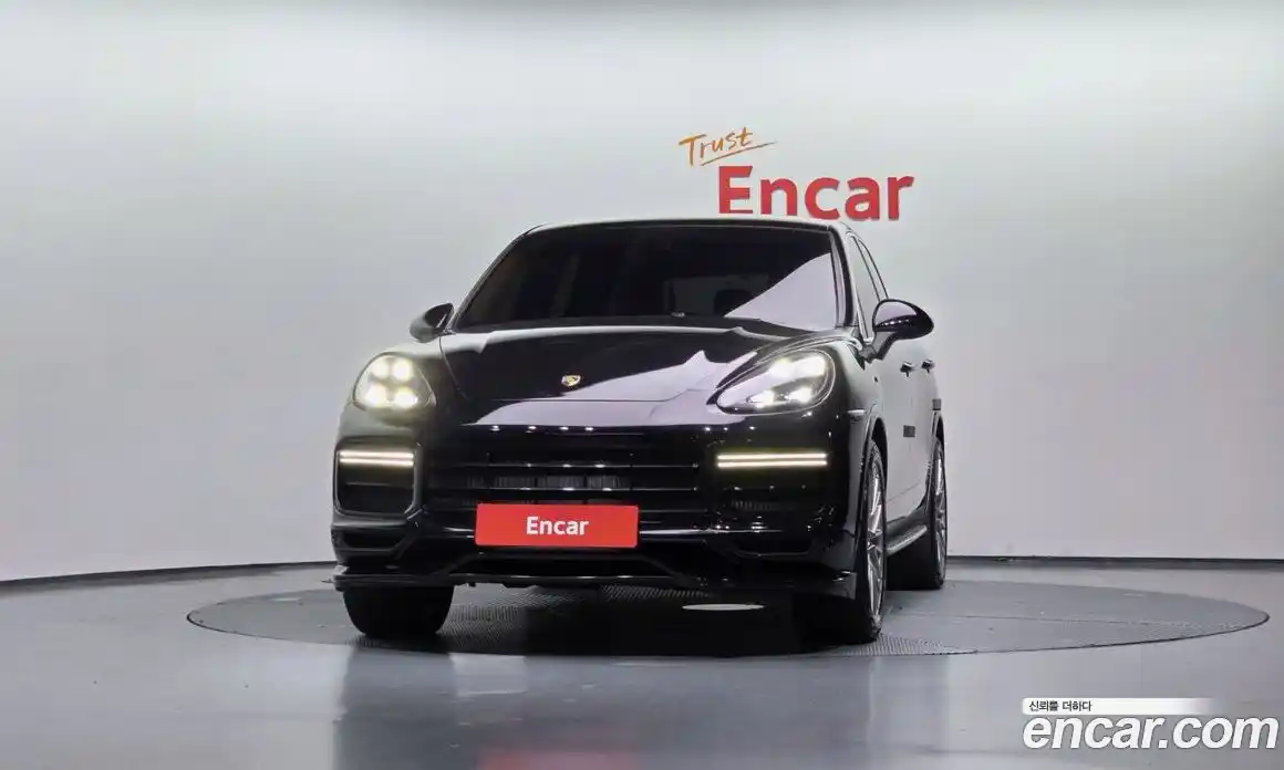 Porsche Cayenne 2013 3.0 Автомат в Москве № 193530, фото 3