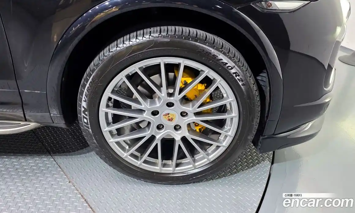 Porsche Cayenne 2013 3.0 Автомат в Москве № 193530, фото 5