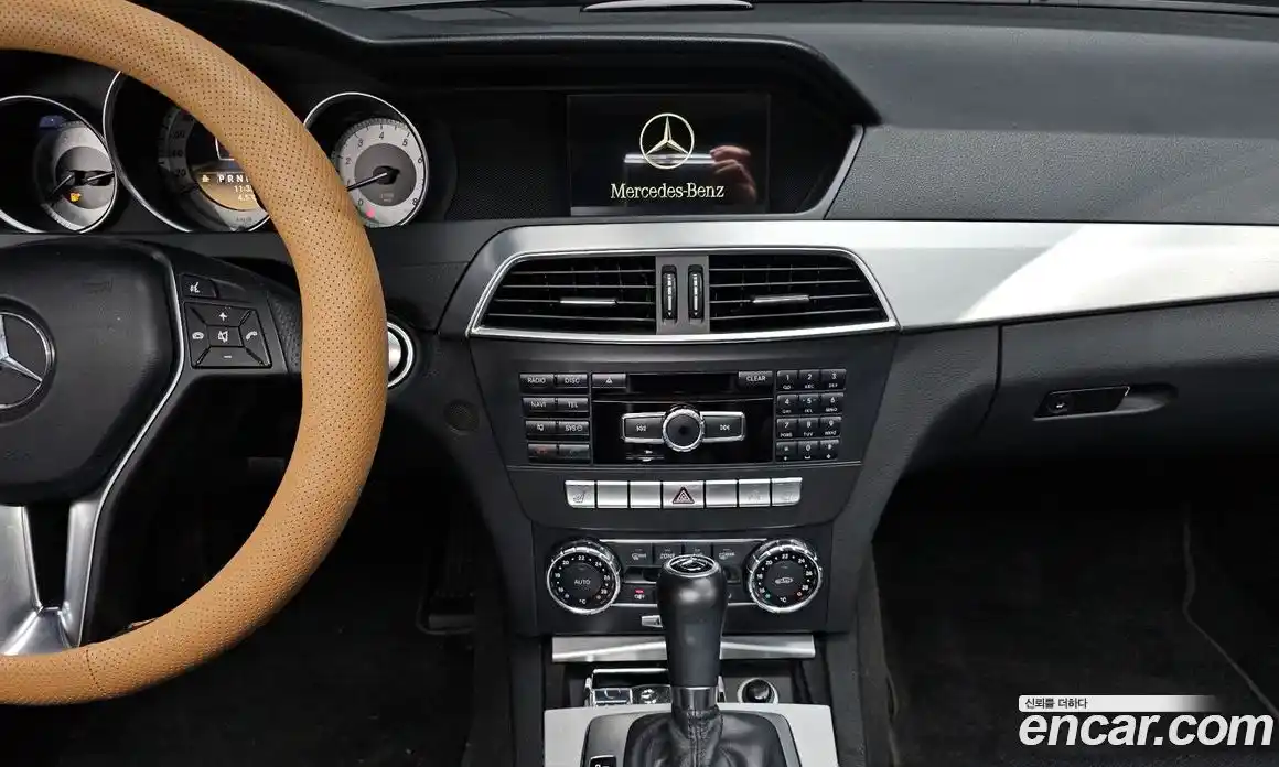 Mercedes-Benz C-Class 2012 1.8 Автомат в Москве № 193973, фото 14
