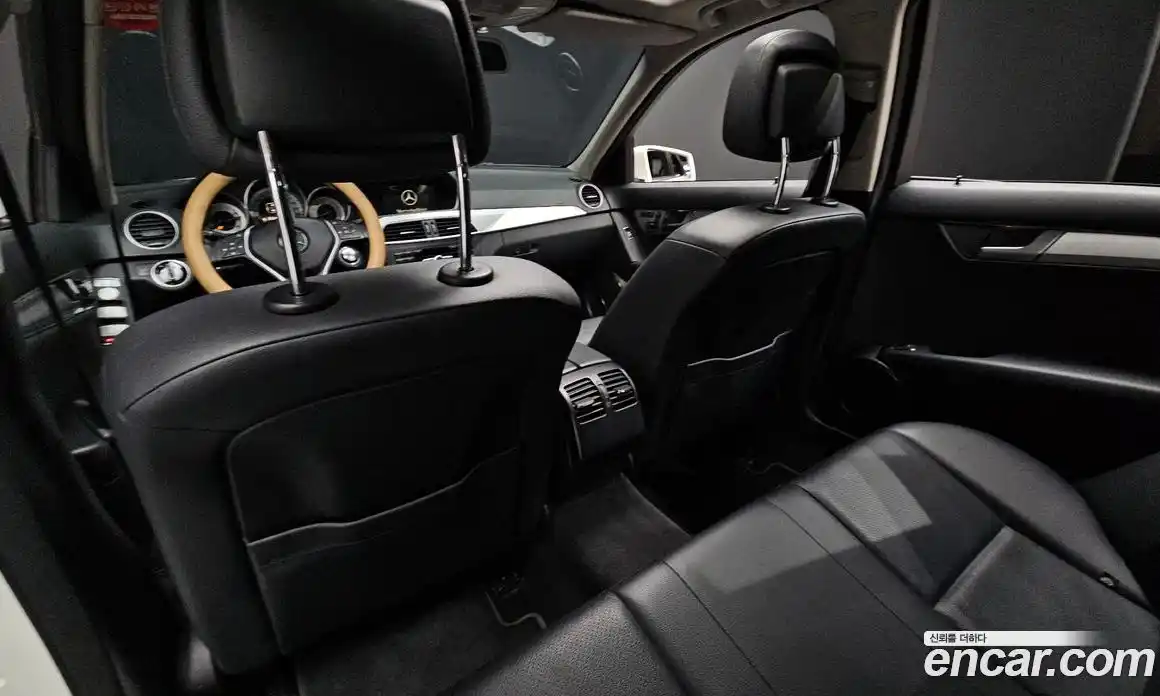 Mercedes-Benz C-Class 2012 1.8 Автомат в Москве № 193973, фото 19