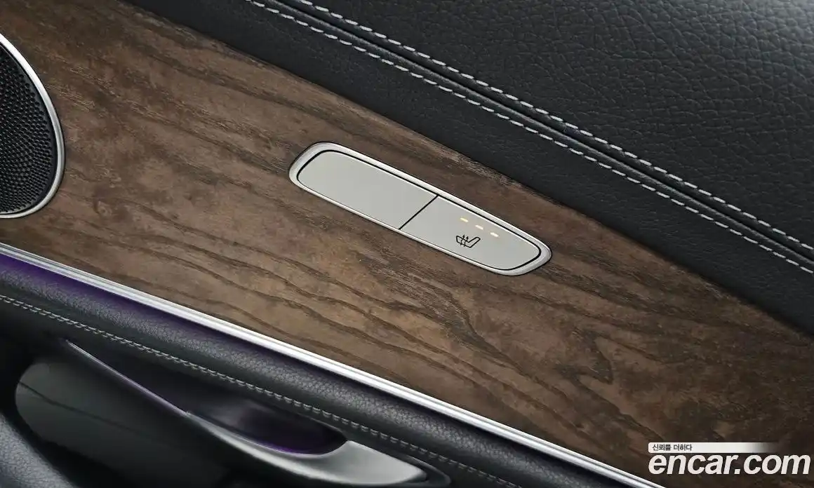 Mercedes-Benz E-Class 2017 1.9 Автомат в Москве № 194160, фото 18