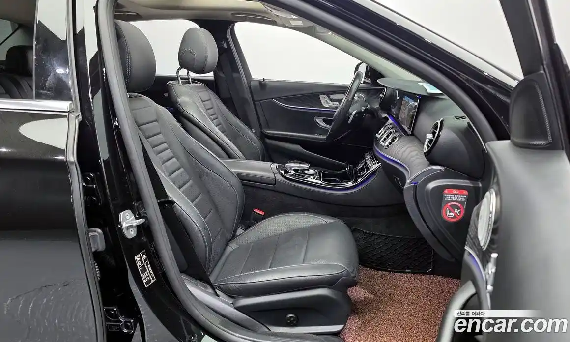 Mercedes-Benz E-Class 2017 2.0 Автомат в Москве № 195536, фото 9