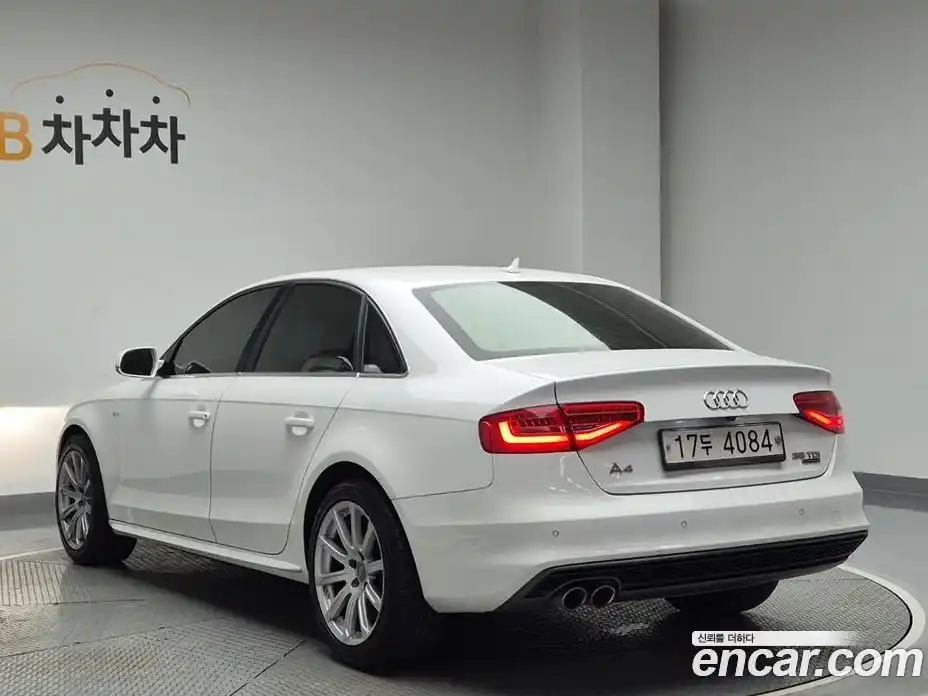 Audi A4 2015 2.0 Автомат в Москве № 196852, фото 2