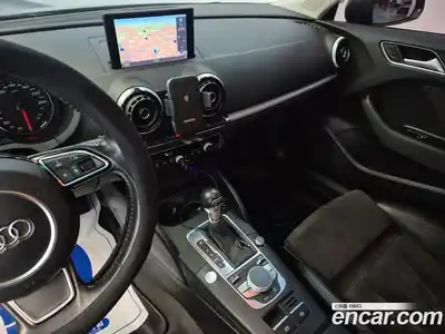 Audi A3 2016 2.0 Автомат в Москве № 196903, миниатюра 8